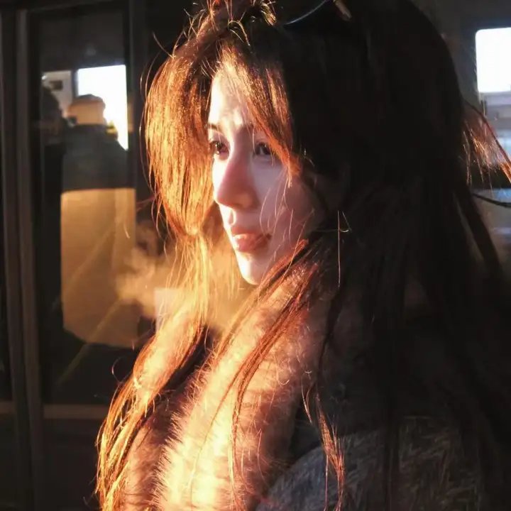 德扑女王2：双面鬼王